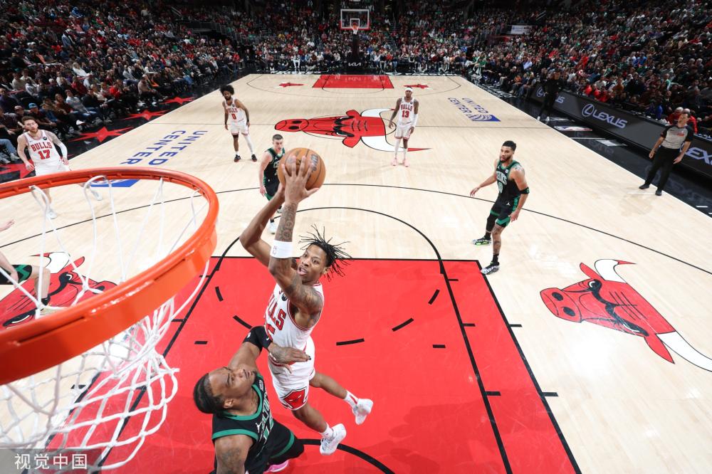 挺身而出 挺身而出