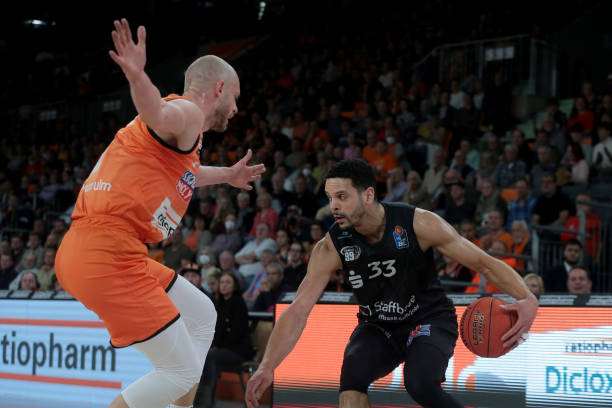 中展示了不 中展示了不